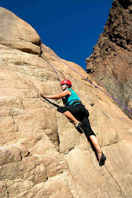 easy rock climbing near Dahab